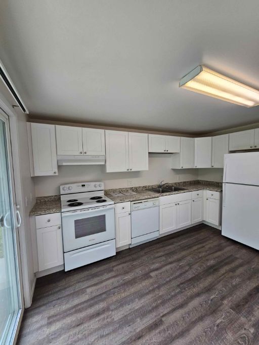 1219 Hanson Avenue - 1